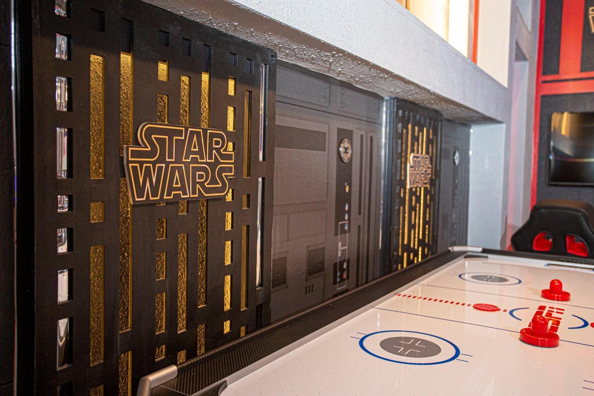 Wonderful 9Bd6Ba Starwarsgamer Sleep22 Solarareso Kissimmee Kültér fotó